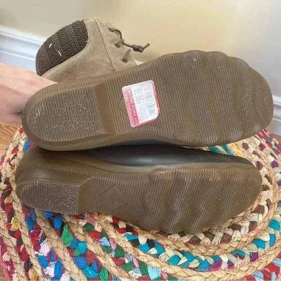 Sperry suede duck  lace boots - Picture 5 of 6